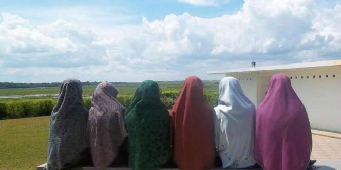 Muslimah Perlu Tahu, Inilah Keuntungan Berhijab Lebar
