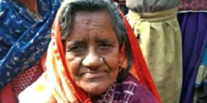 Dikira Mati 40 Tahun yang Lalu, Si Nenek Pulang ke Rumah Anak