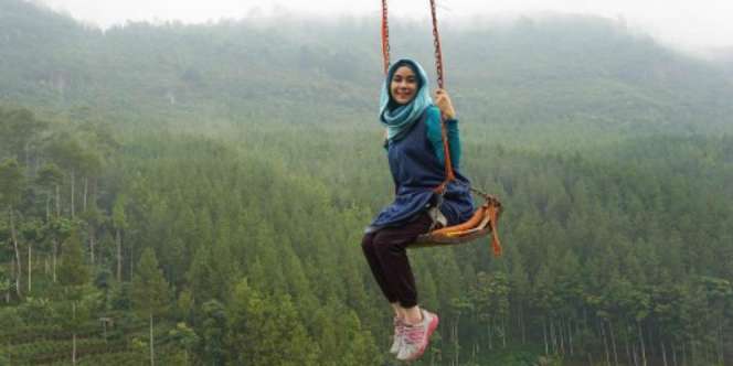 Baru Berhijab, Kenakan Busana ala Anisa eks 'Cherrybelle'