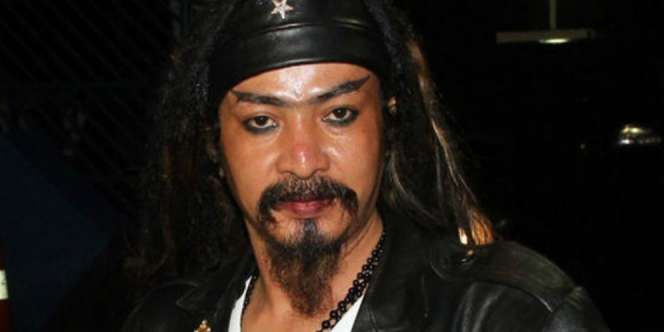 Istri Limbad Kaget Dengar Suami Gagal Aksi Gantung Diri