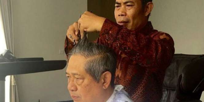 Terungkap, Ini Pria yang Paling Berani Pegang Kepala SBY