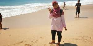 Dwi Puspita: Banyak Pantai Bagus di Indonesia, tapi......