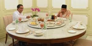 Jamu Makan Siang Ketum PBNU, Jokowi Bahas Islam Radikal