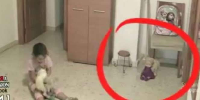 Pasang Kamera untuk Awasi Anak, Merinding Lihat Hasilnya!