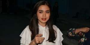 Keharuan Jessica Iskandar Jenguk Anak Penderita Kanker