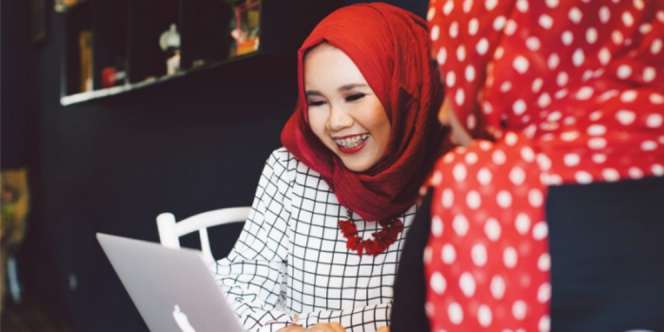 Yora A: 5 Kerugian Punya Kuku Panjang