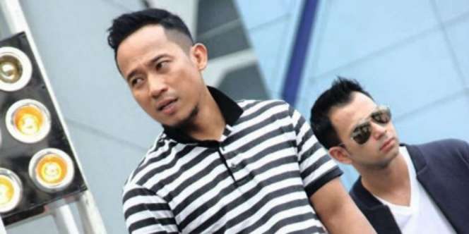 Dandan Ala Reza Rahadian, Denny Cagur Disebut Kena Tifus