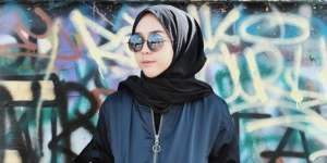 #HOTD: Tampilan 'Bomber' Intan Khasanah