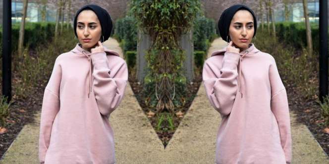 Amira: Gaya Busana 'Oversized' Tampak Menarik