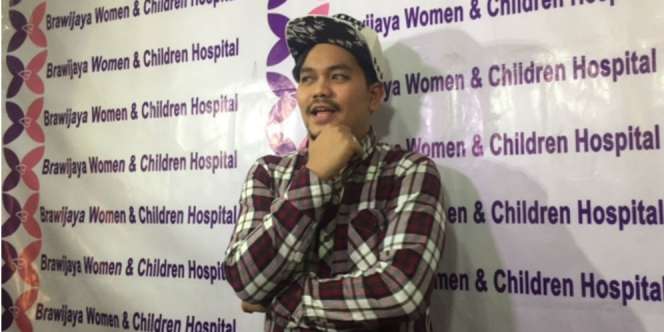 Indra Bekti Batalkan Pekerjaan Demi Sang Istri