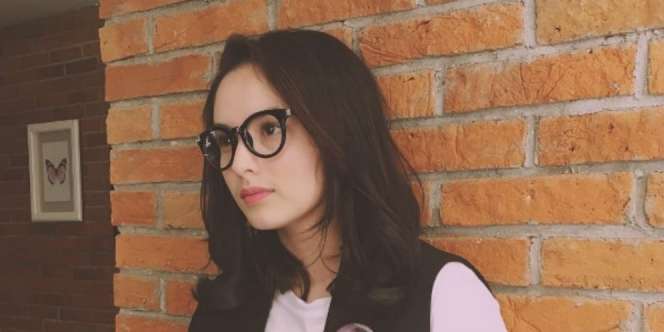 Chelsea Islan Kagumi Desainer Lokal yang Mendunia