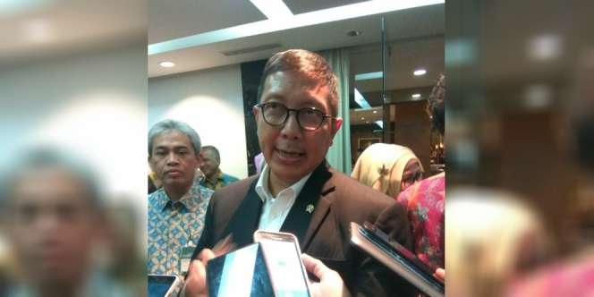 Menag Ungkap Beda Bank Wakaf dan Bank Syariah
