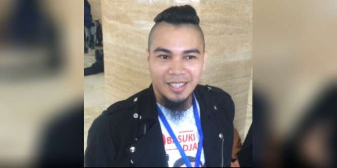 `Ahmad Dhani` Dukung Ahok di Persidangan