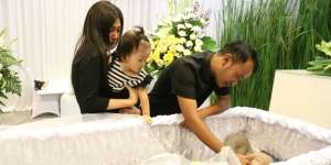 Istri Cerita Kondisi Ruben Onsu Sepeninggal Ayah, Bikin Sedih