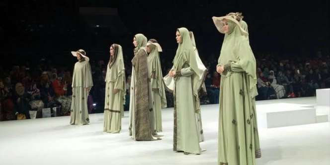 Darabirra Hadirkan 'Borobudur' dalam Busana Syari Elegan
