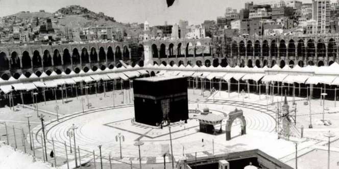 Kisah Jejak Kaki Nabi Ibrahim di Kabah