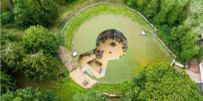 Penampungan Air Bawah Tanah Disulap Jadi Rumah Mewah