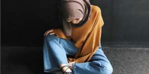 Ngetren Lagi, Tampil Vintage dengan Jins Gaya 70-an