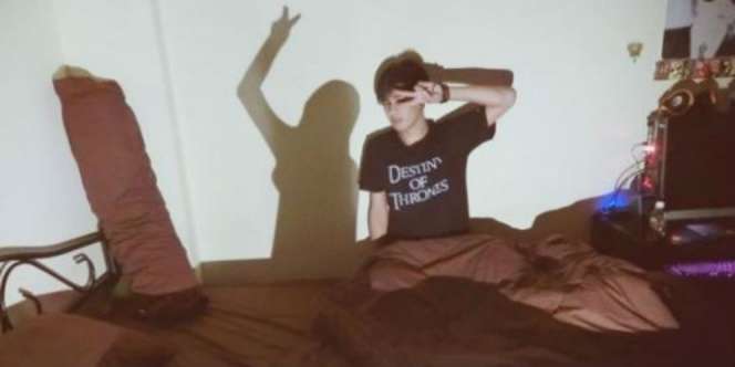 6 Cara Agar 'Jones' Enggak Selalu Foto Sendirian