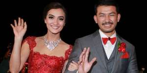 Tangis Rio Dewanto Pecah Saat Tahu Atiqah Hamil