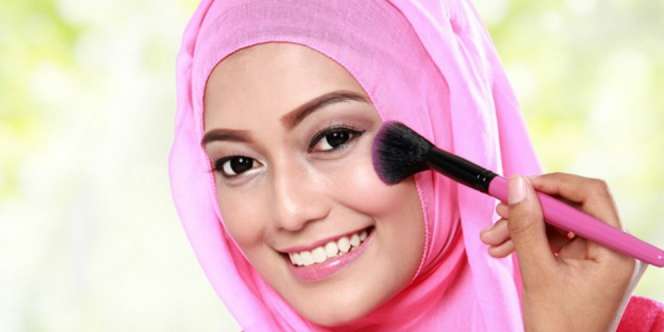 Kenali Jenis Kuas Make Up dan Manfaatnya