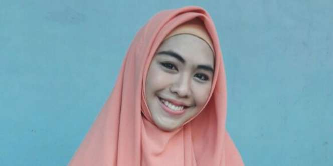 Oki Setiana Dewi Ikut Pertukaran Pelajar Muslim ke Australia