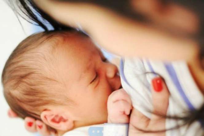 Sukses Menyusui di 3 Hari Pertama