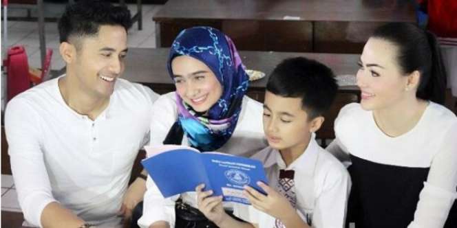 Foto Hengky Kurniawan, Istri dan Mantan Istri, Ada yang Aneh?