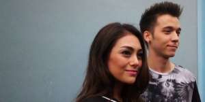 Stefan William Beri Cincin Berlian, Celine Minta Kasih Sayang