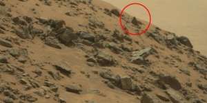 Heboh, Alien Bangun Piramida di Mars?
