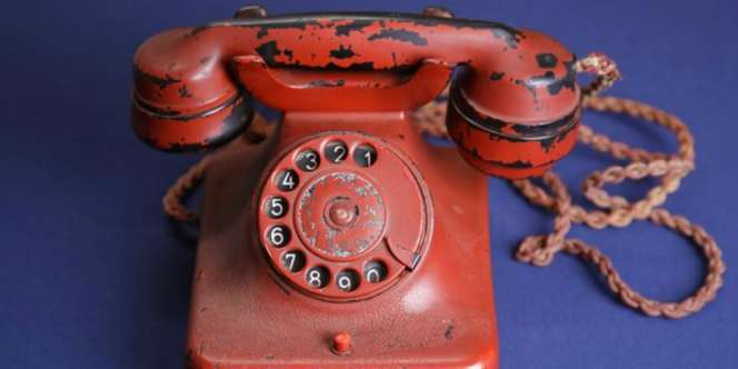 Telepon Adolf Hitler Terjual Rp3,2 Miliar