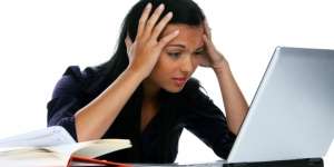 5 Tips Karier Tetap Mulus Meski Putus dari Rekan Sekantor