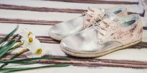 Jangan Dibuang! Ini 14 Trik Pintar Selamatkan Sepatu dan Baju