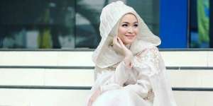 Dwi Lestari: 4 Hal Penting 'Make up' Pengantin Muslimah
