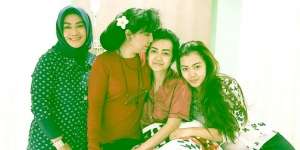 Netizen Rela Antre Donorkan Darah untuk Julia Perez