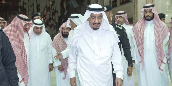 Keliling Asia, Raja Salman Jualan 5% Saham Aramco?