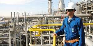 Alasan Raja Arab Saudi Relakan 5% Saham Aramco