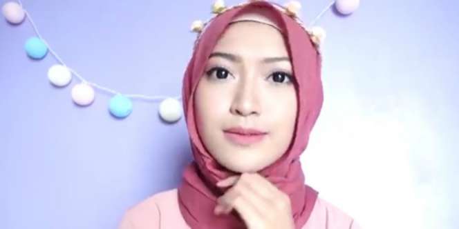 Tutorial Hijab Simpel dengan Satu Pentul