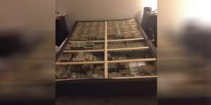 Cuma Sebulan, Tabungan Segelintir Orang RI Ini Tambah Rp49 M