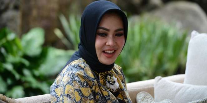 Mengejutkan! Ternyata Begini Syahrini Perlakukan ART