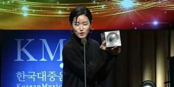 Miris! Tak Sanggup Bayar Sewa, Artis Terkenal Jual Piala