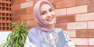 Melenggang ke Korea, Ria Miranda Hadirkan Desain Fun