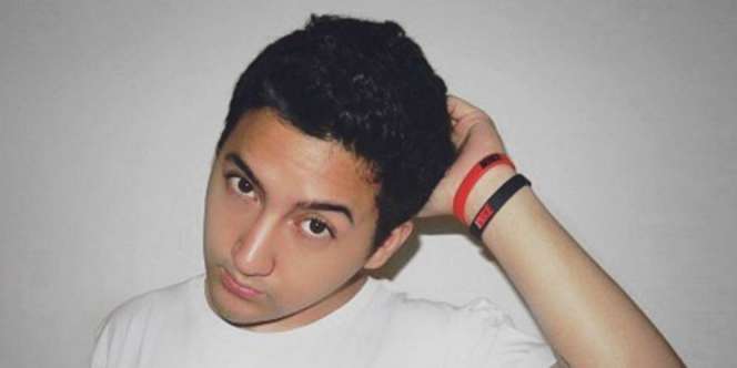 Aaron Ashab Dipuji Ariana Grande, Netizen Heboh