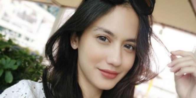Pevita Pearce Minta Maaf Setelah Unggah Foto Istri Soekarno
