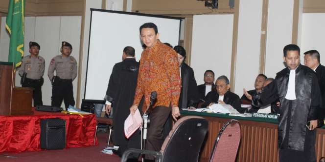 Ahok 'Bajak' Ahli Pidana Jaksa