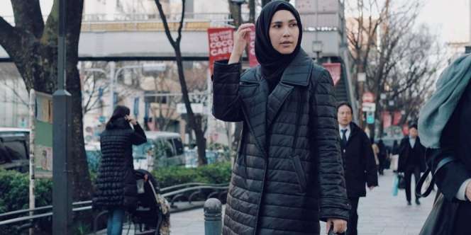 Rani Hatta: Monokromatik di Negeri Sakura