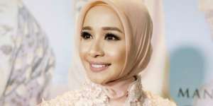 Cantiknya Laudya Cynthia Bella dalam Balutan Busana Pastel