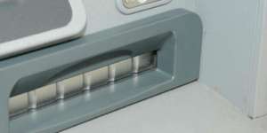 Mesin ATM Itu Terlihat Biasa, Ngeri! Lihat Seksama Ada....