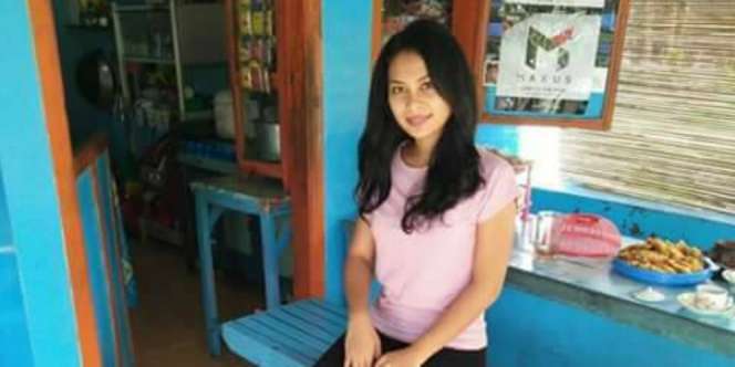 Artis Cantik Bantu Ibu Jualan Kopi, Omzet Naik 8 Kali Lipat