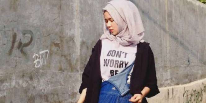 Inspirasi Penggunaan Overall untuk Hijaber